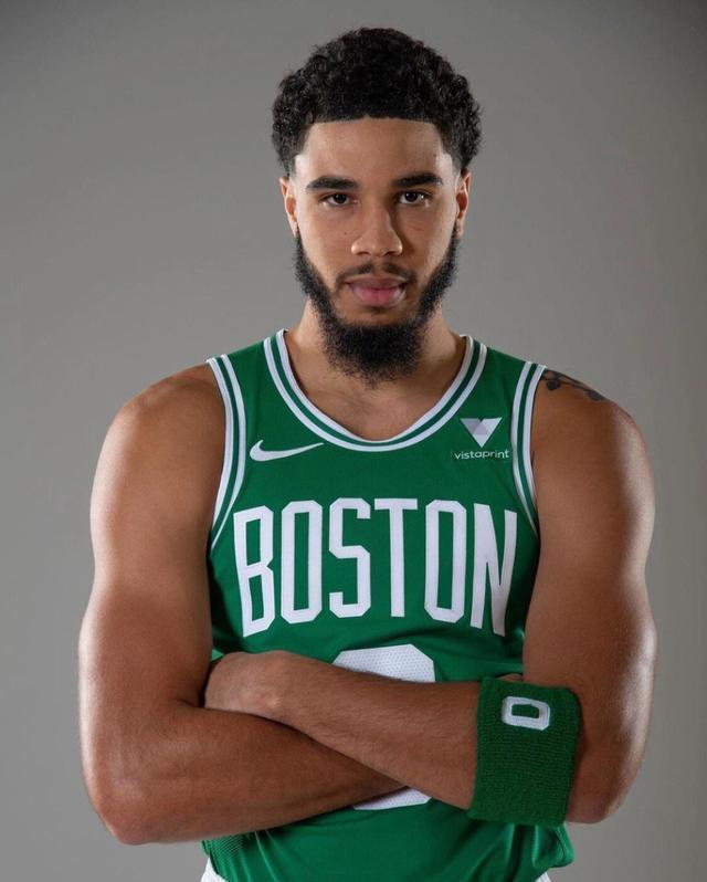 而上海海港 而上海海港